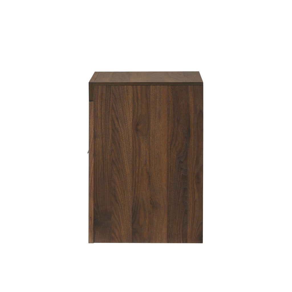 Altimari 5-Piece Queen Bedroom Set with Two Nightstands